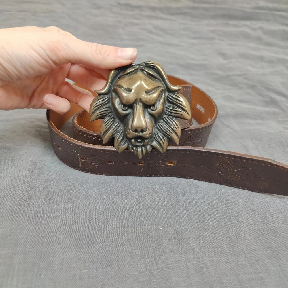Vintage Y2K Diesel Lion Buckle Belt Brown Leather Mens Size‎ 80 Made in Italy